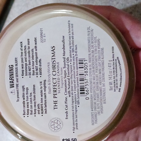 Bath & Body Works The Perfect Christmas Candle - Picture 3 of 3